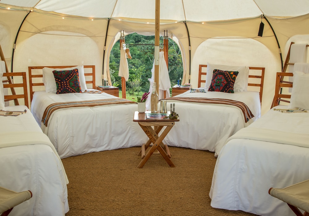 Deluxe Lotus Belle Tent photo 2
