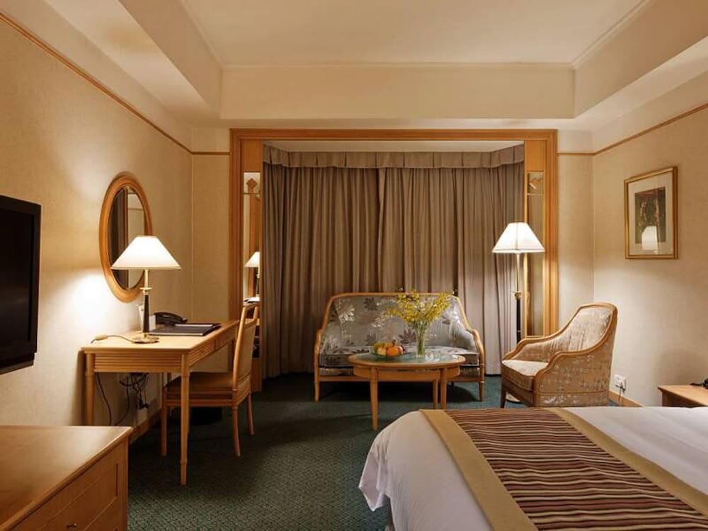One-Bedroom Suite Twin photo 1