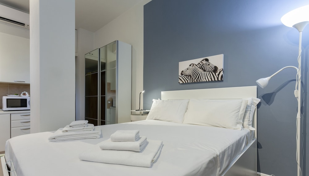 Apartment (1 Bedroom)