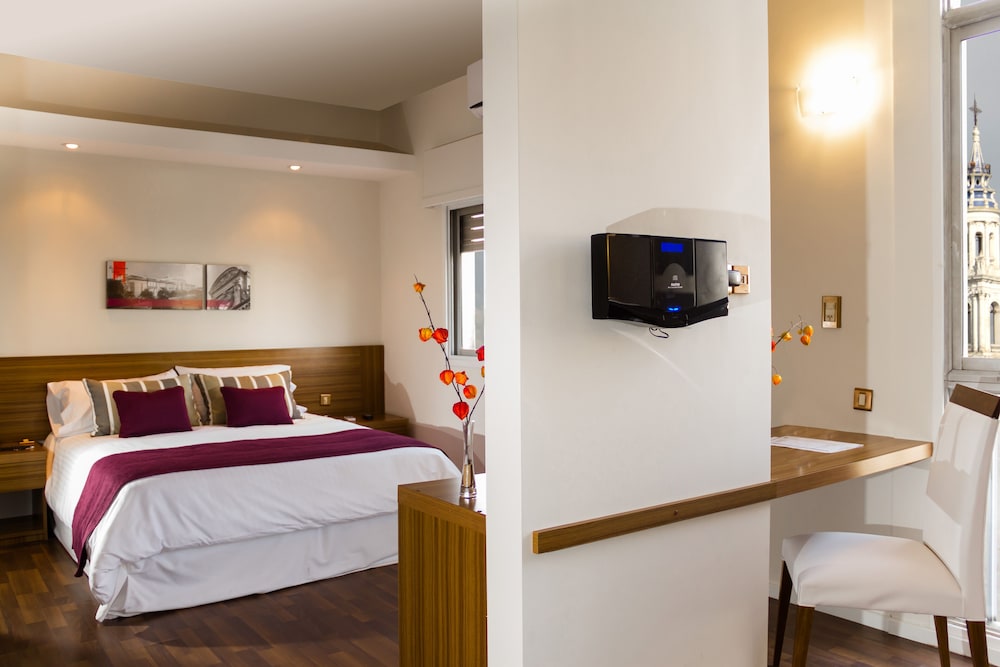 Junior Suite, 1 Double Bed, Private Bathroom