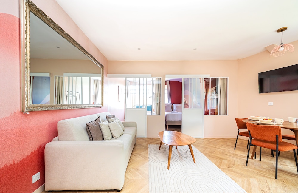 Elite Apartment photo 2