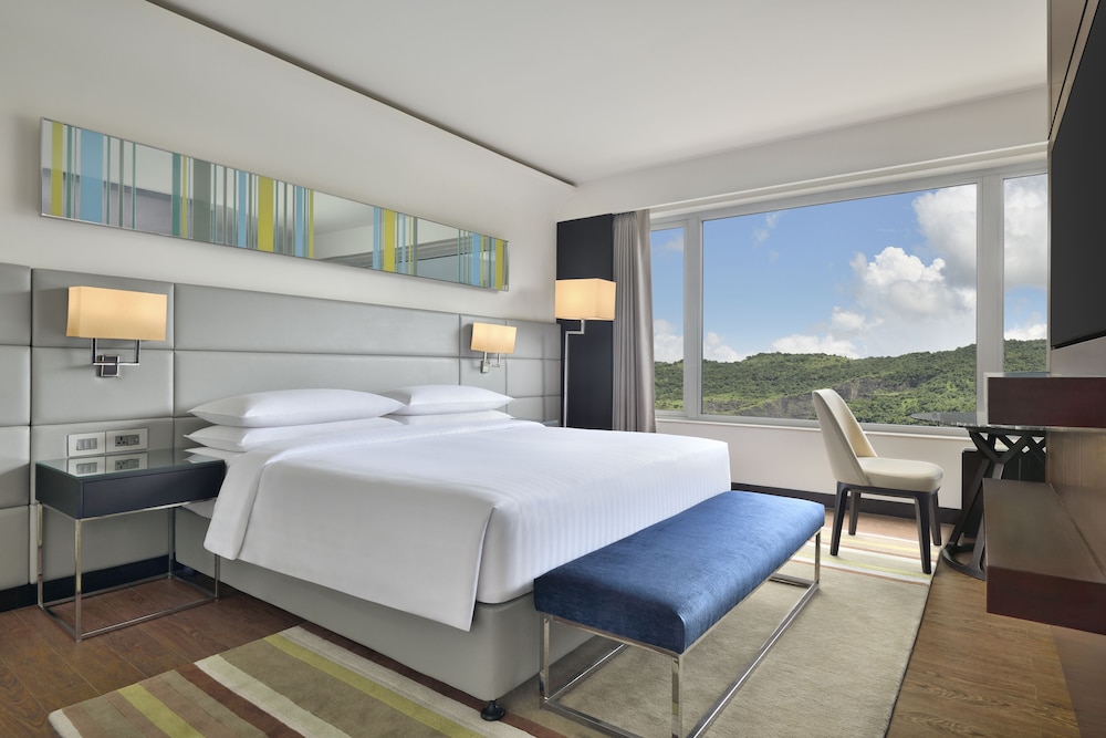 Junior Suite, 1 King Bed