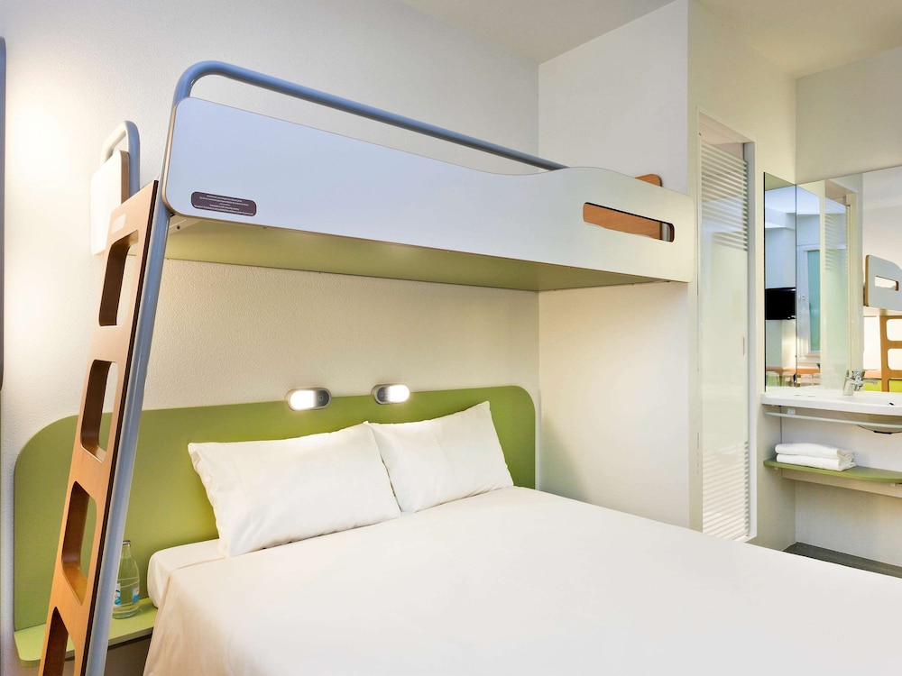 Room, 1 Double Bed photo 3
