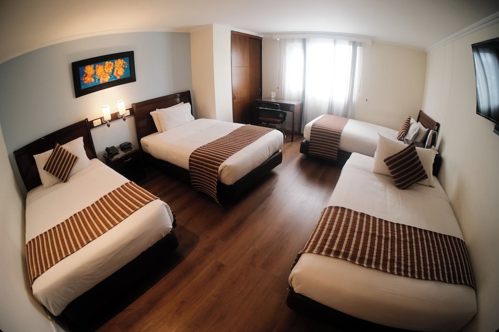Luxury Cottage, 2 Bedrooms (2BEDTU48) photo 3