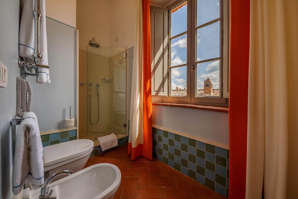 Premium Room - Photo 5