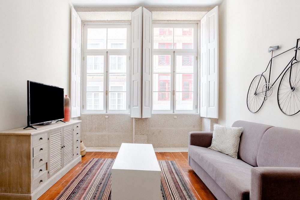 Apartment (1 Bedroom)