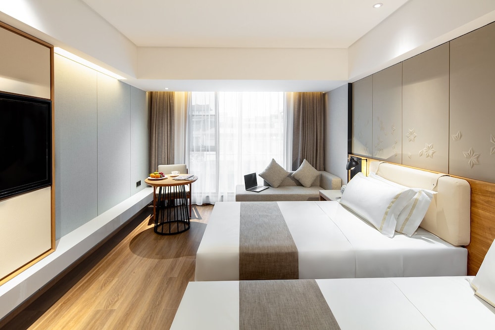 Yumeng Twin Bed Room