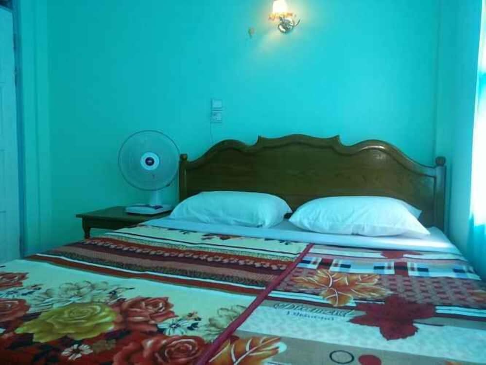 Standard Double or Twin Room photo 1