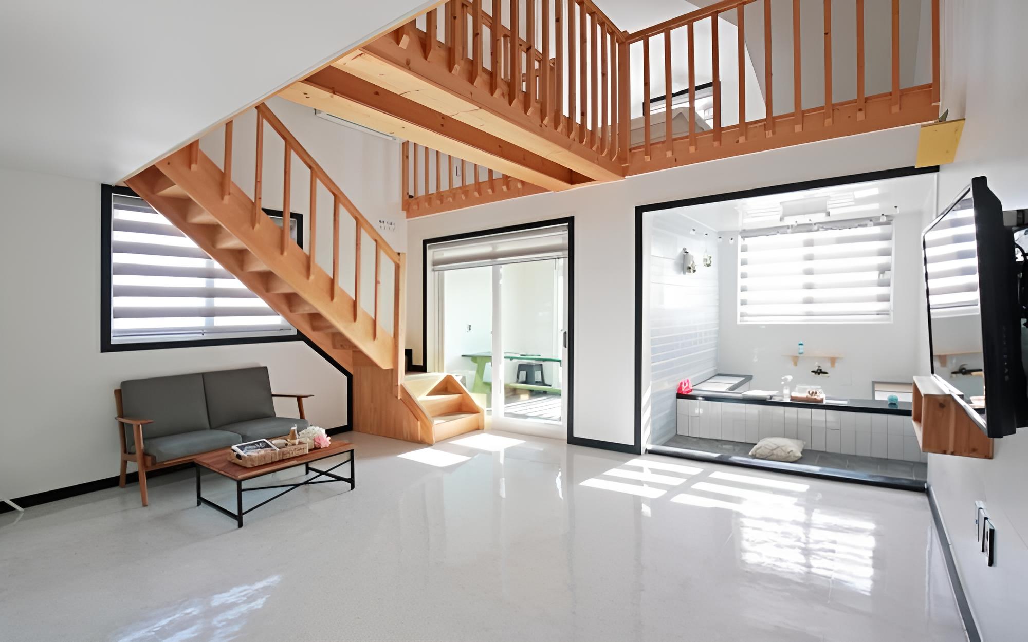 Room (Alice7 (Duplex Footbath)) - Photo 4