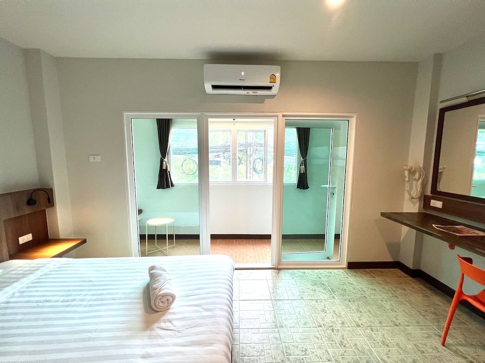 Twin Room - Photo 4