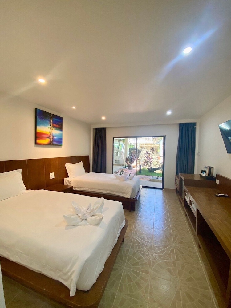 Superior Room, 2 Twin Beds - Photo 4