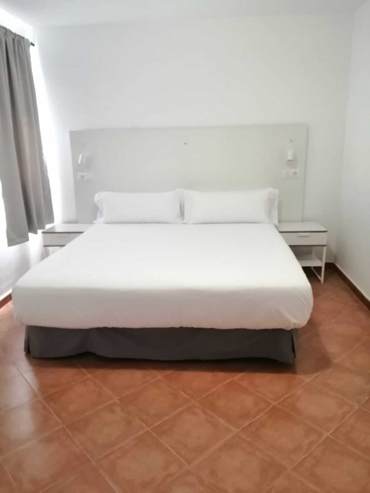 Apartment, 2 Bedrooms (4 adults + 1 child) photo 2