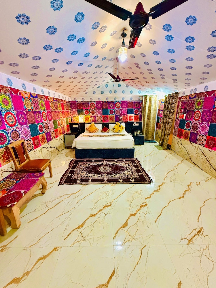 Superior Tent