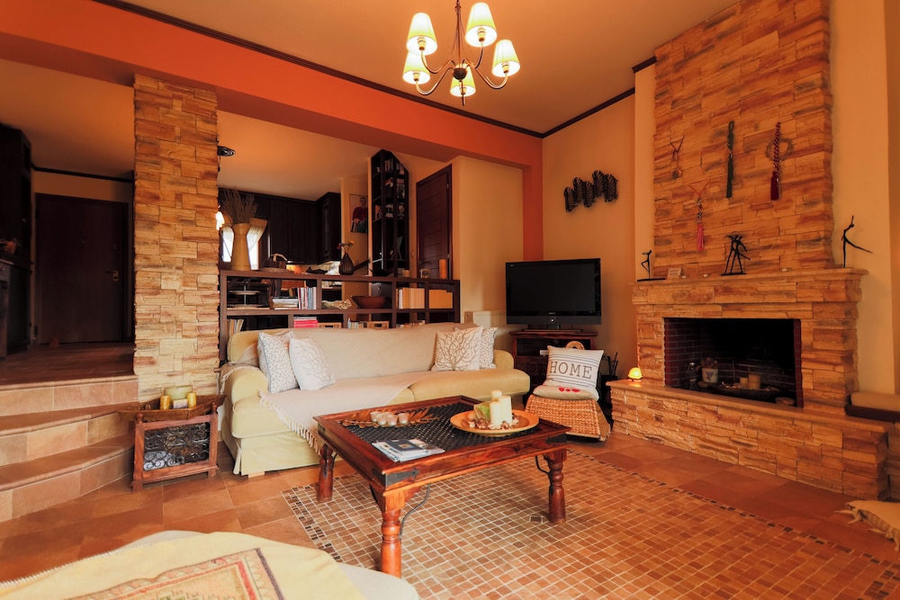 Villa, 3 Bedrooms, Balcony, Garden View photo 3