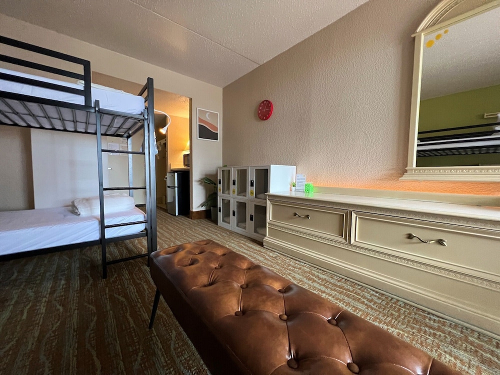 Deluxe Shared Dormitory, Women Only, Balcony, Beach View