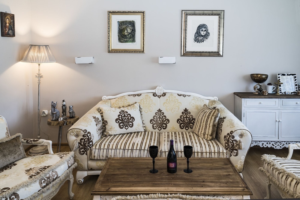 Superior Triple Room photo 2