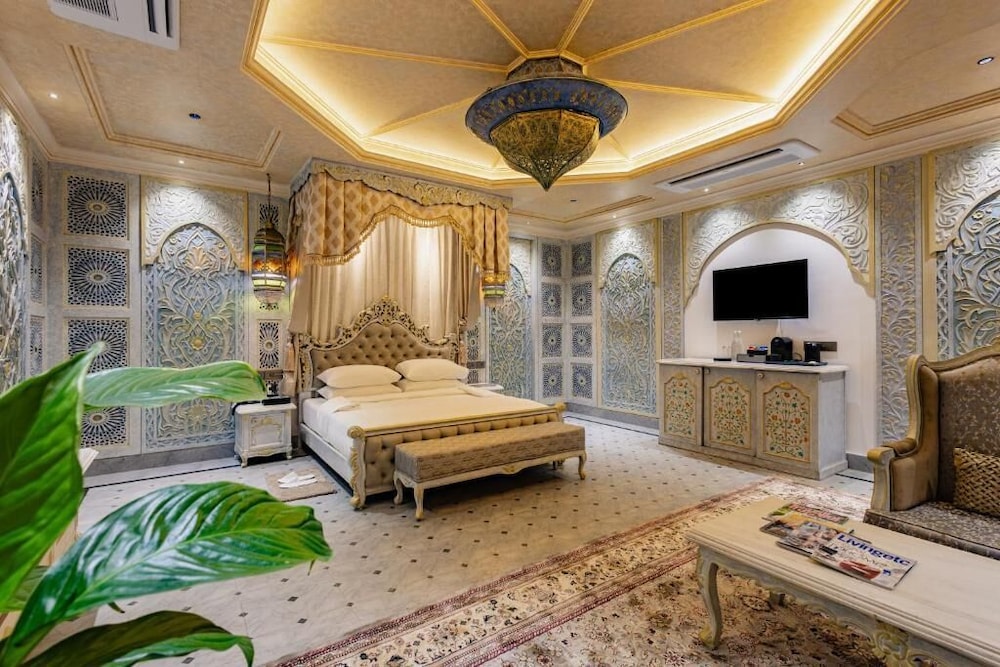 Suite, Balcony, Garden View