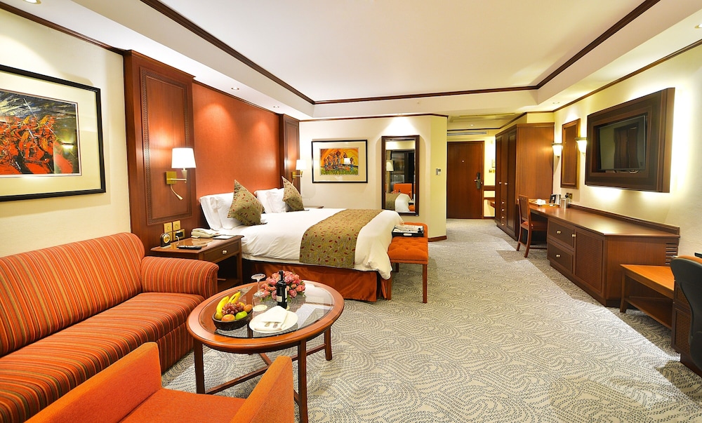 Superior Room, 1 King Bed - Photo 2