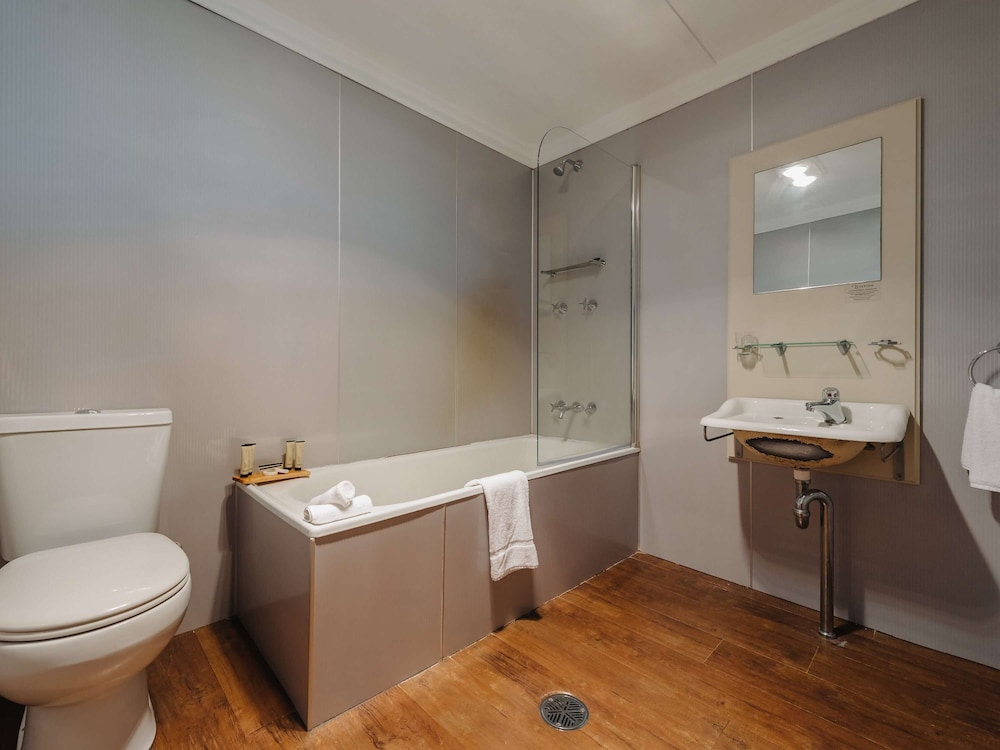 Room, 1 Queen Bed (Heritage - Harbourside) - Photo 7