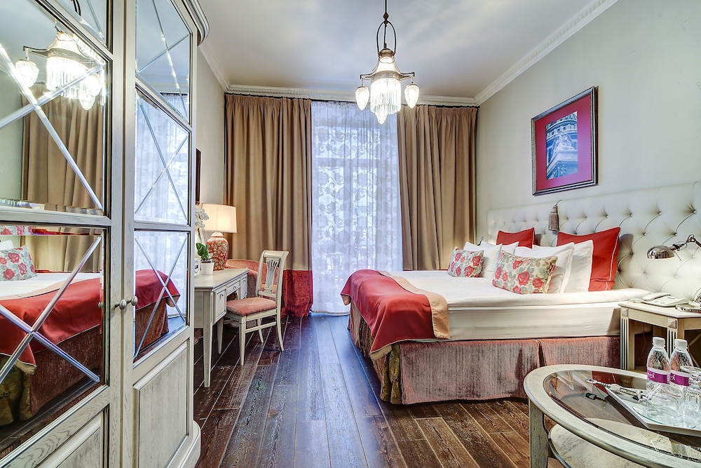 Comfort Room, Balcony photo 1