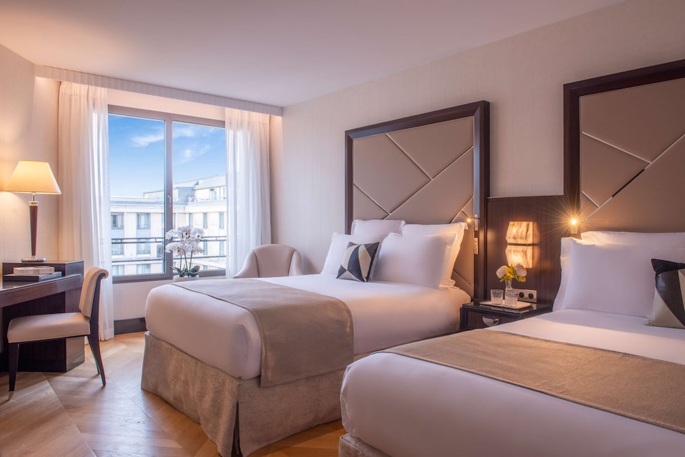 Deluxe Quadruple Room, 2 Double Beds