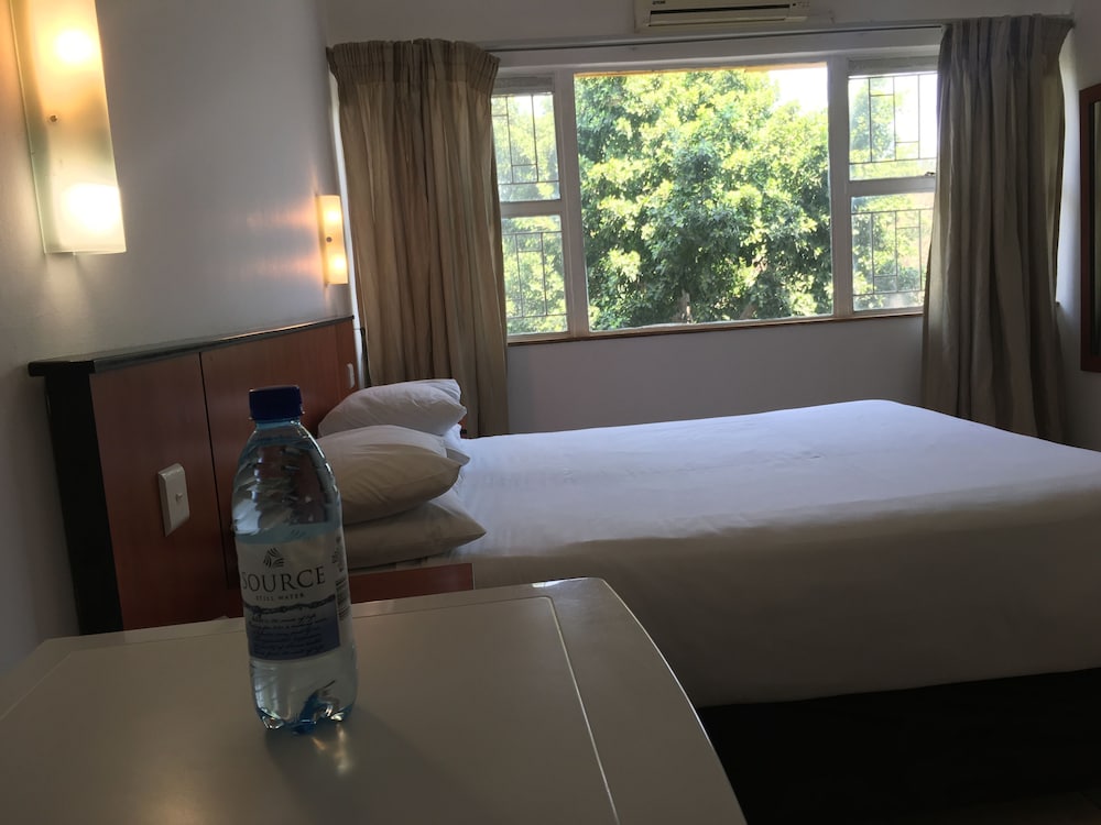 Standard Double Room photo 2