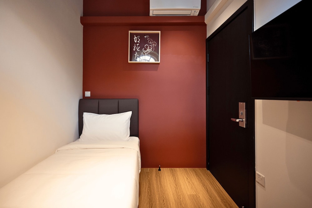 Deluxe Room, 1 Twin Bed photo 1