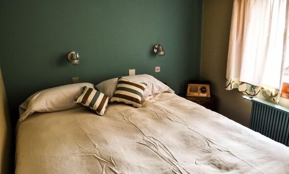 Double or Twin Room photo 1