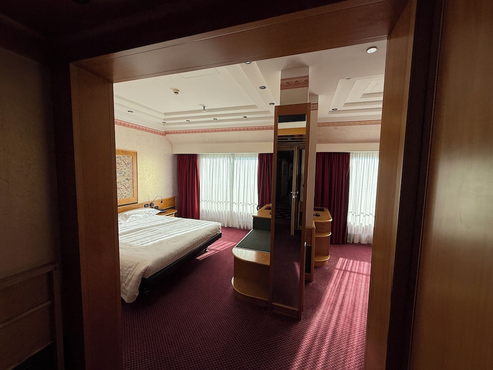 Premium Triple Room, 1 Double Bed with Sofa bed
