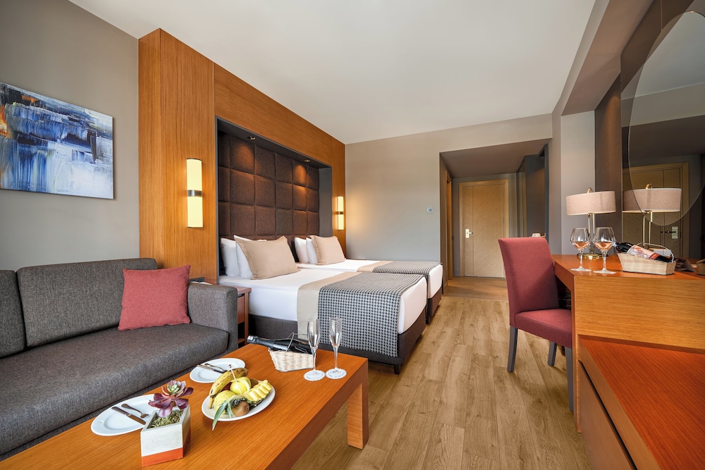 Standard Double or Twin Room, Balcony, Sea View