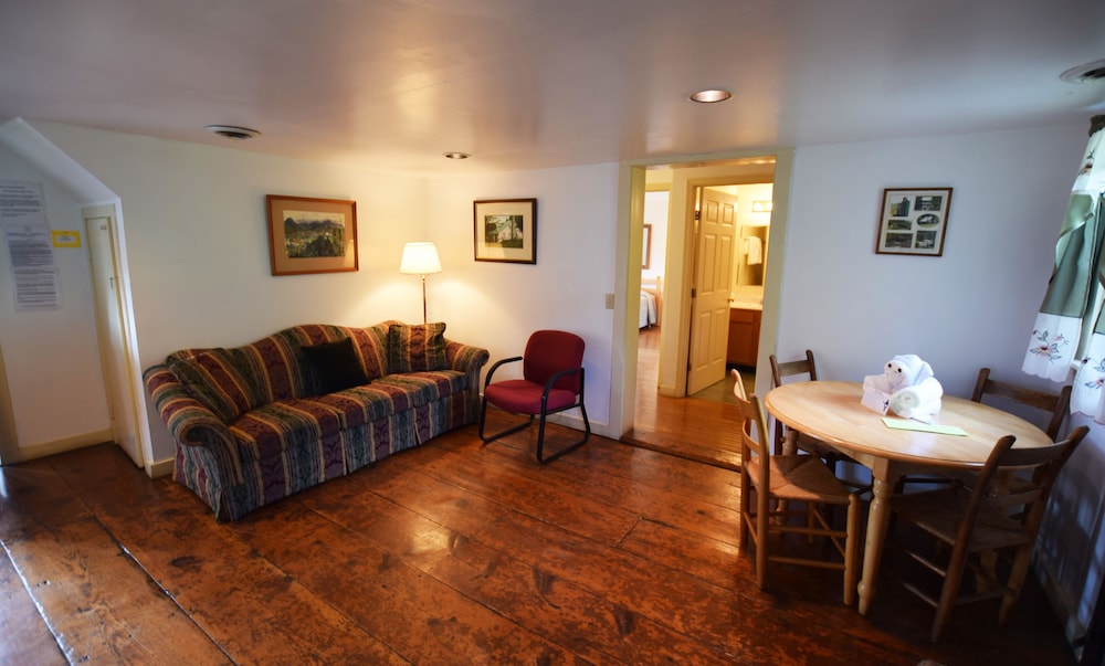 Pete's House - Photo 4
