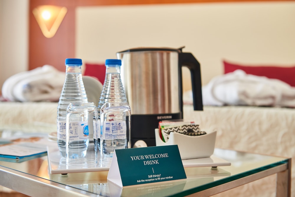 Junior Suite, Balcony, Sea View thumbnail 6