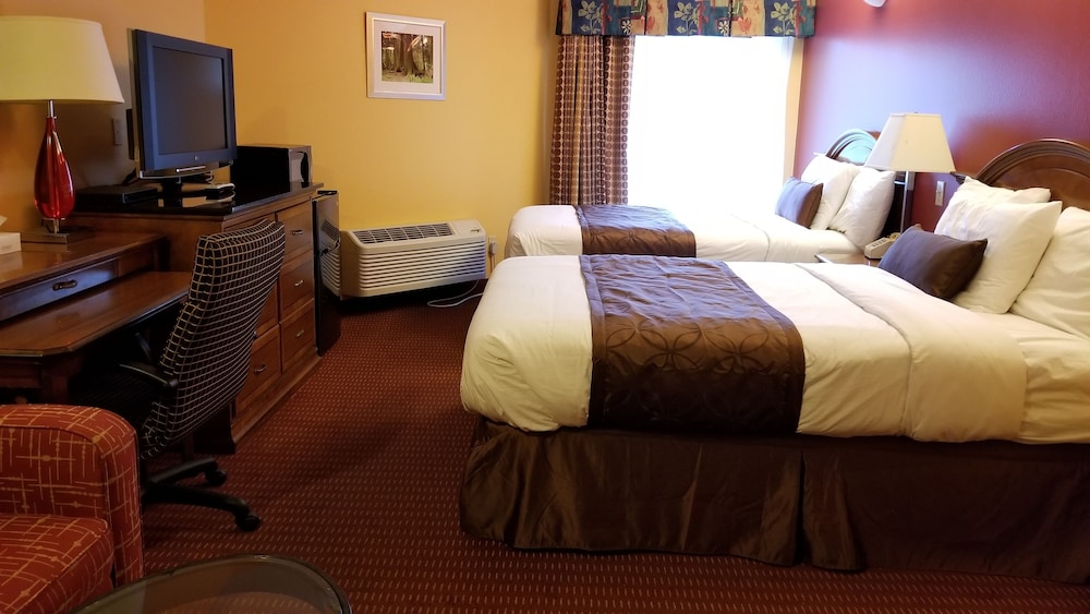 Deluxe Room, 2 Double Beds, Non Smoking, Patio photo 2