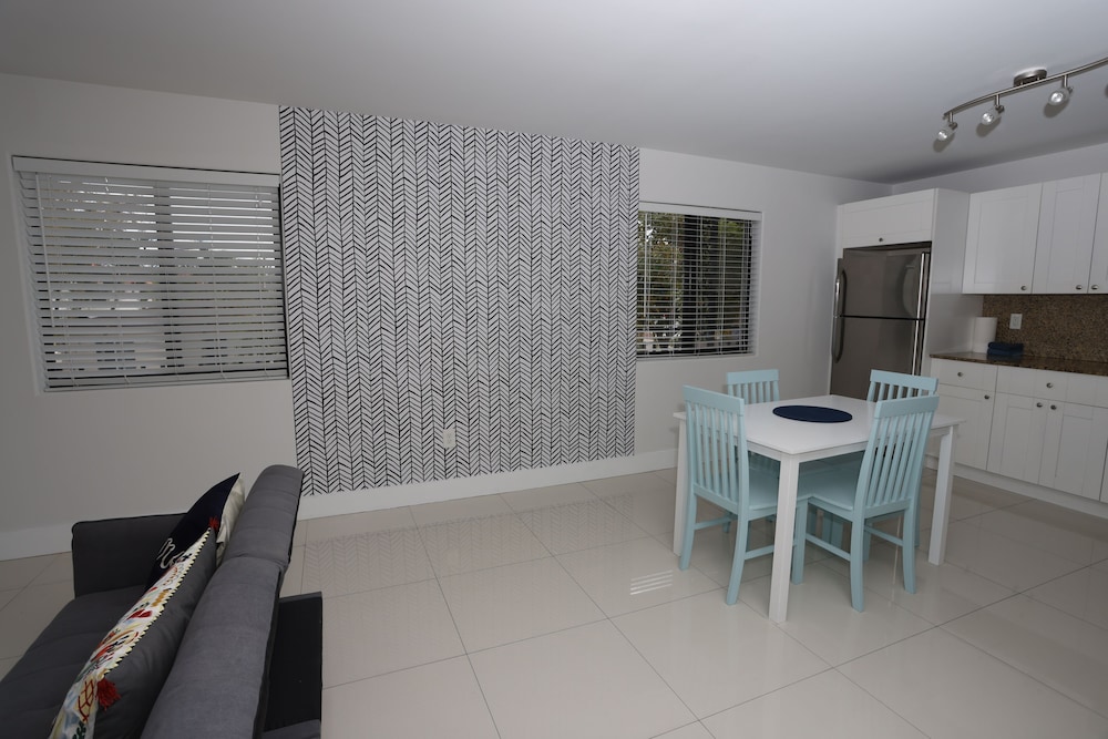 Economy Apartment photo 3