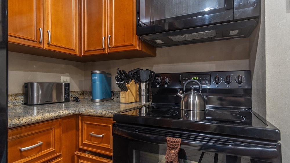 Condo, 1 King Bed with Sofa bed, Balcony, Ocean View (Las Palomas Resort Topaz 706)