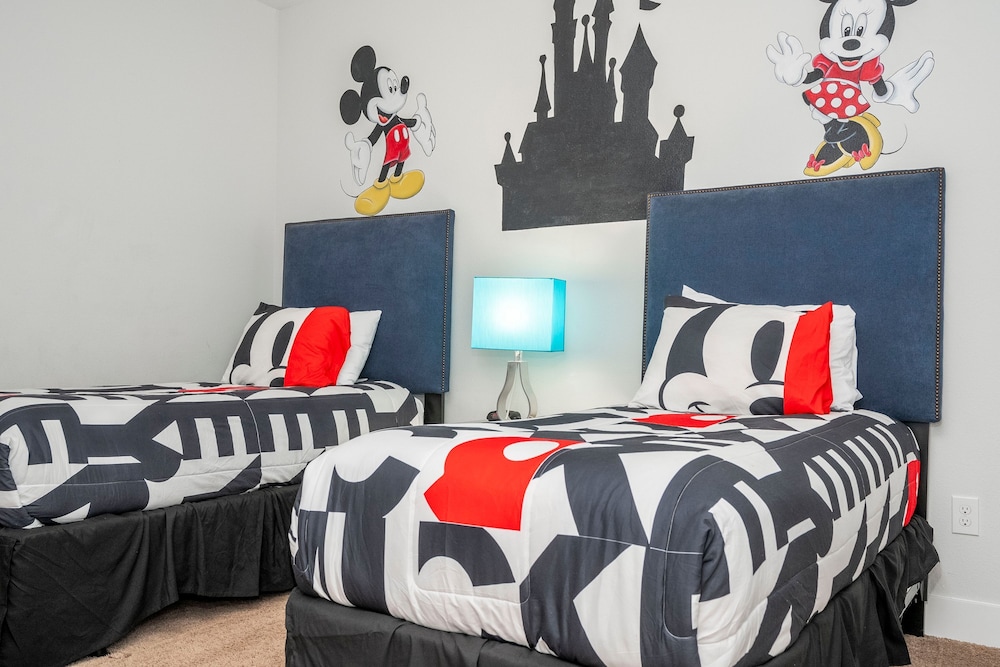 Enchanting Encore Escape 8BR Oase Nær Disney Magi, Billede 24