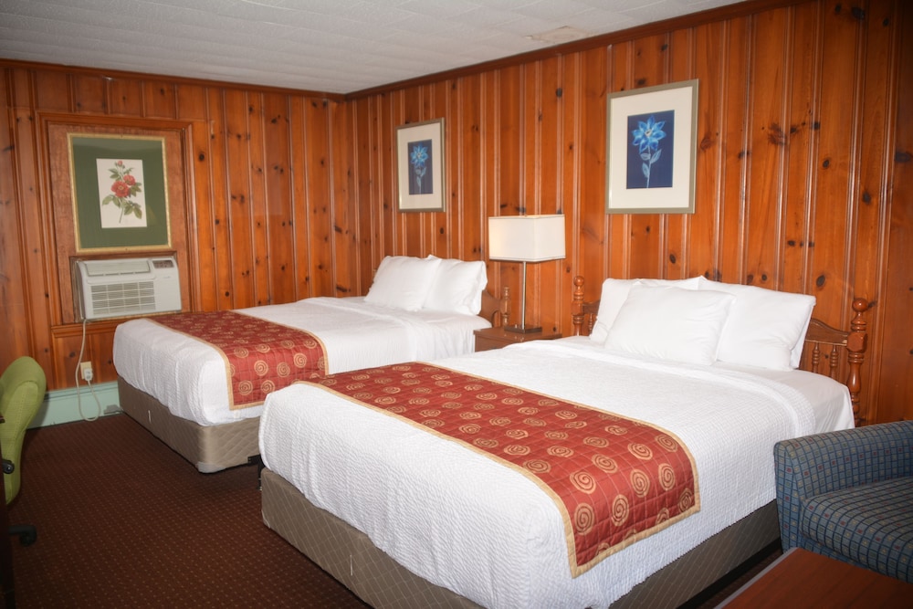 Standard Room, 2 Queen Beds, Non Smoking photo 1