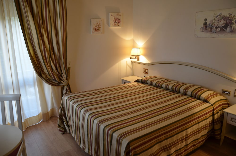 Double or Twin Room, Balcony photo 1