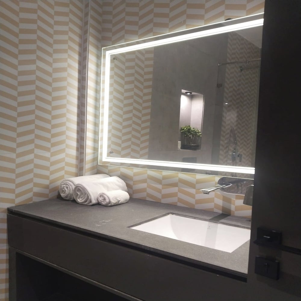 Executive Room photo 3