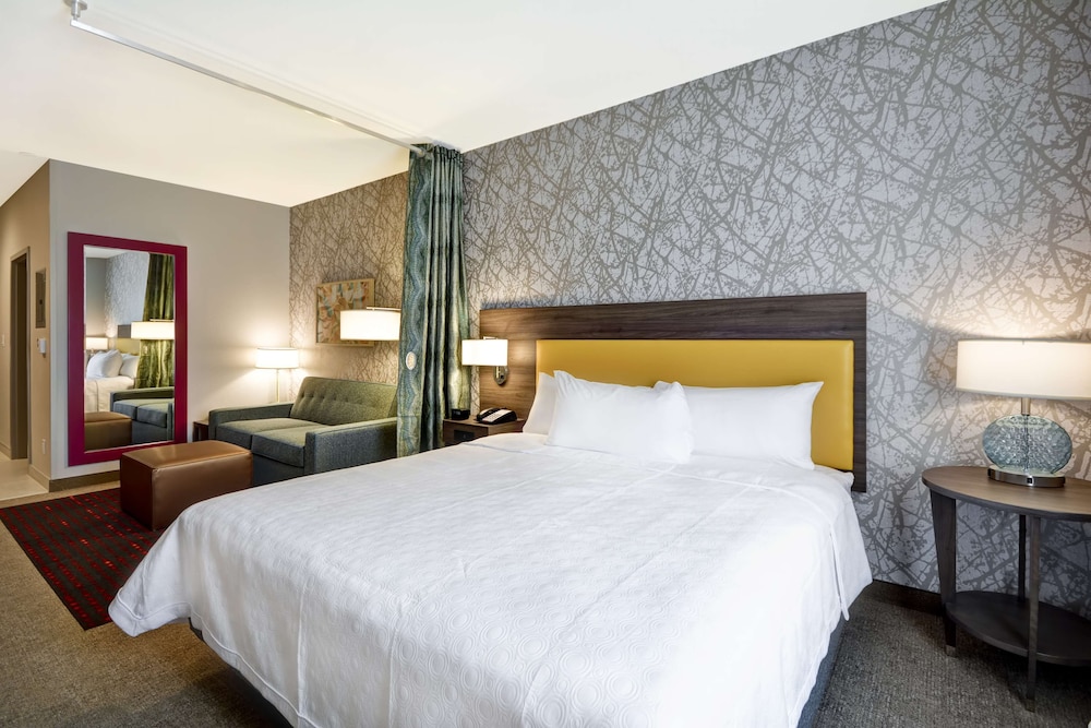 Studio Suite, 1 King Bed, Non Smoking
