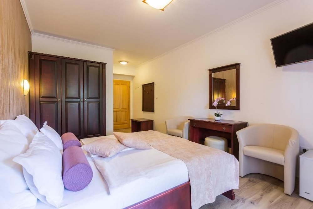 Double Room, Garden View
