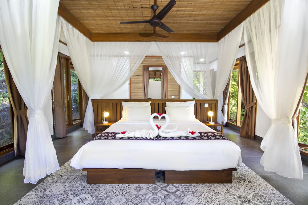 Deluxe Cottage, 1 Double Bed, Partial Ocean View, Sea Facing