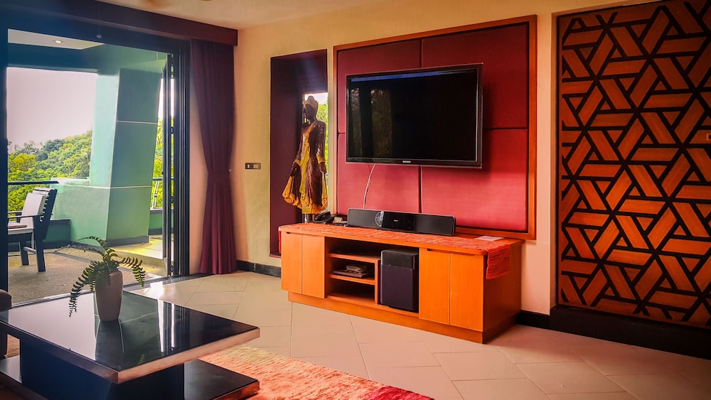 2 Bedroom Grand Sea View photo 3