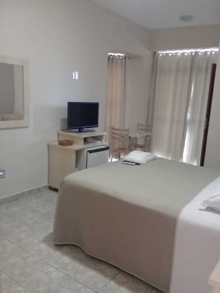 Standard Double Room Single Use, 1 Queen Bed photo 1