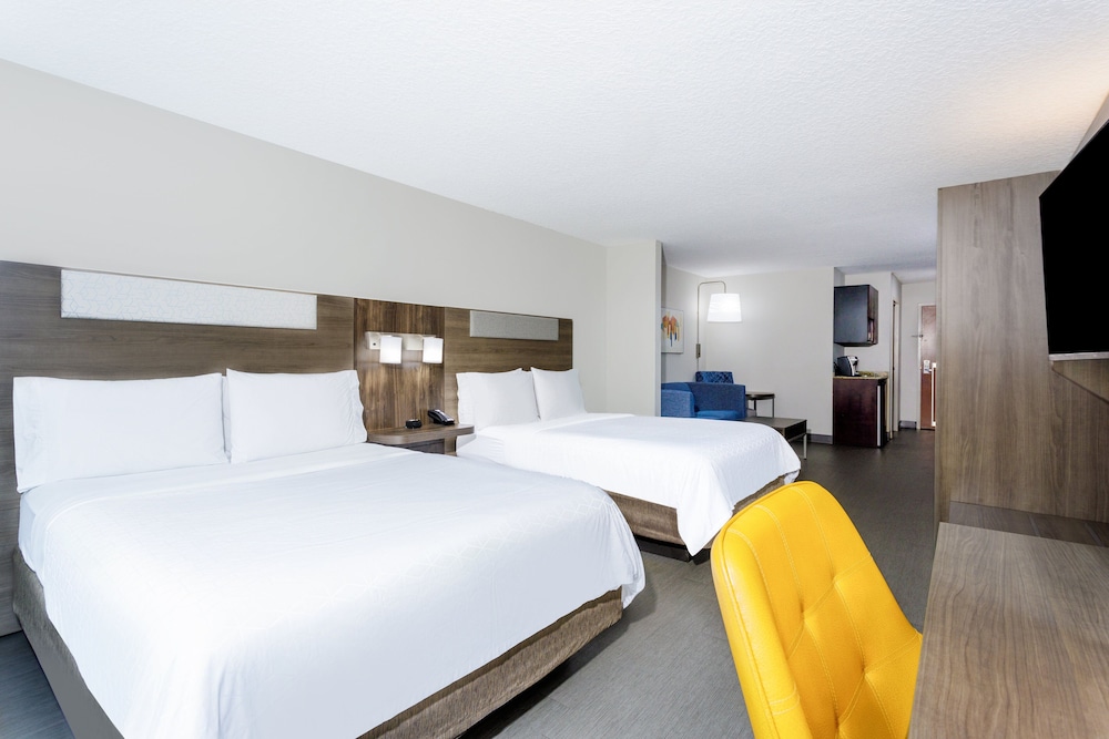 Suite, 2 Queen Beds, Accessible (Communications, Mobility) - Photo 1