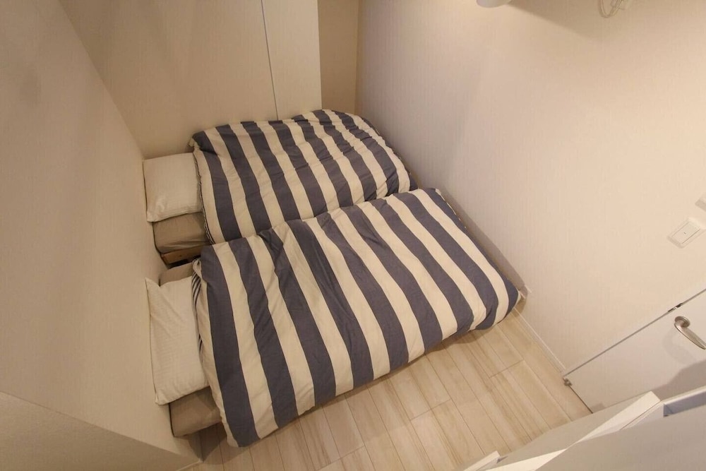 Apartment (B102) photo 1