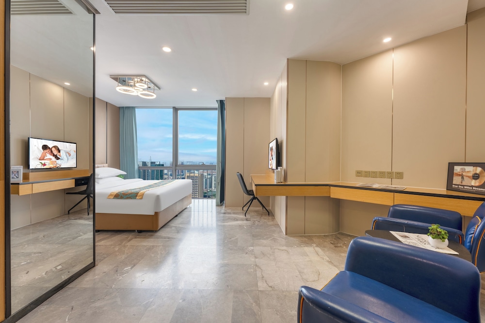 Superior Double Room, 1 Queen Bed, City View