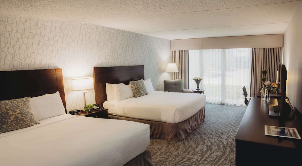 Room, 2 Queen Beds, Mobility Accessible photo 1