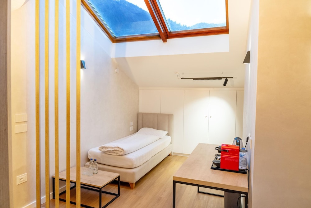 Premium Studio Suite, 1 Bedroom, City View photo 2
