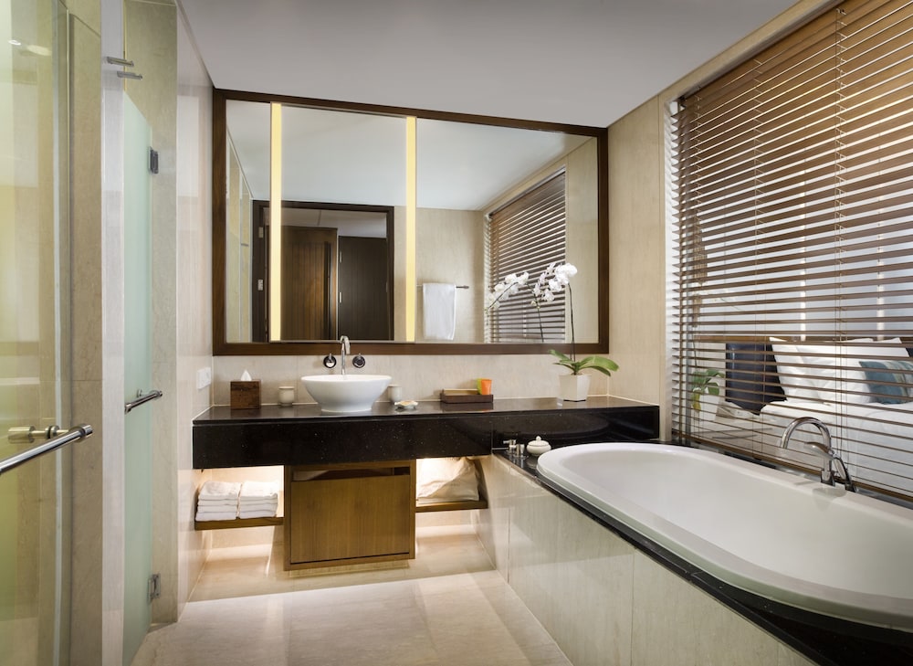 Deluxe Ocean Front King - Photo 6